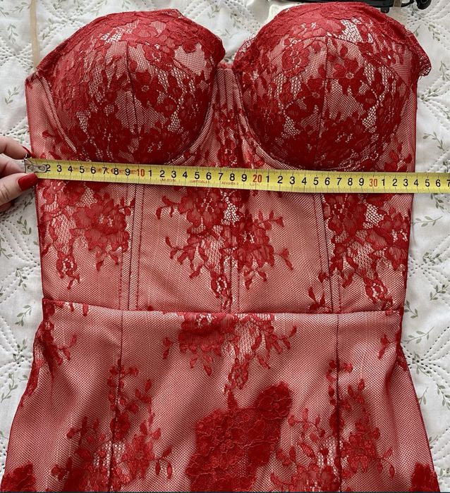 Rochie de zi seara eleganta dantela rosu Cristina Savulescu