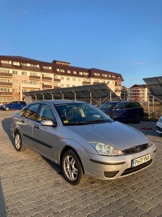 Vând Ford focus 1 1.6 benzina 2003