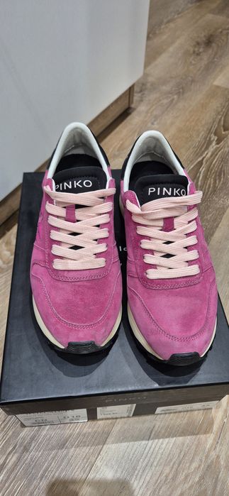 Дамски кецове  Pinko