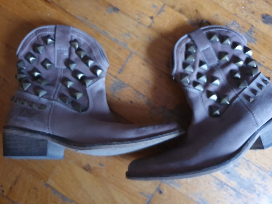 Ciocate , piele 36