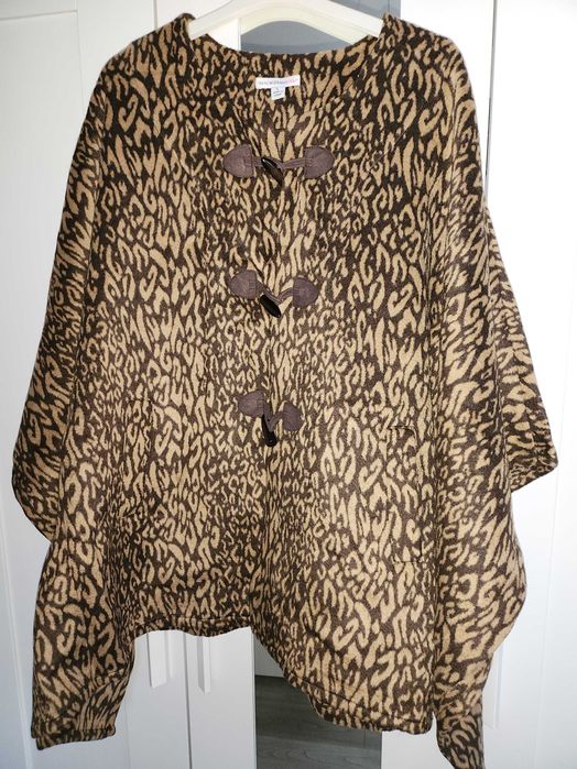 Пончо Isaac Mizrahi