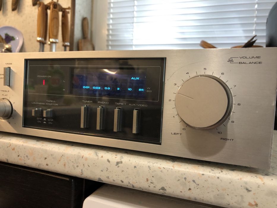 Pioneer SA-720 стерео