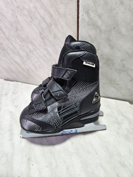 Patine 2023 gheata patinaj Jackson marime eu  26-27 (17 cm)
