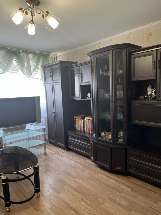 Продам 2- комнатная квартира микрорайон 5 дом 9 этаж 6 в центре города