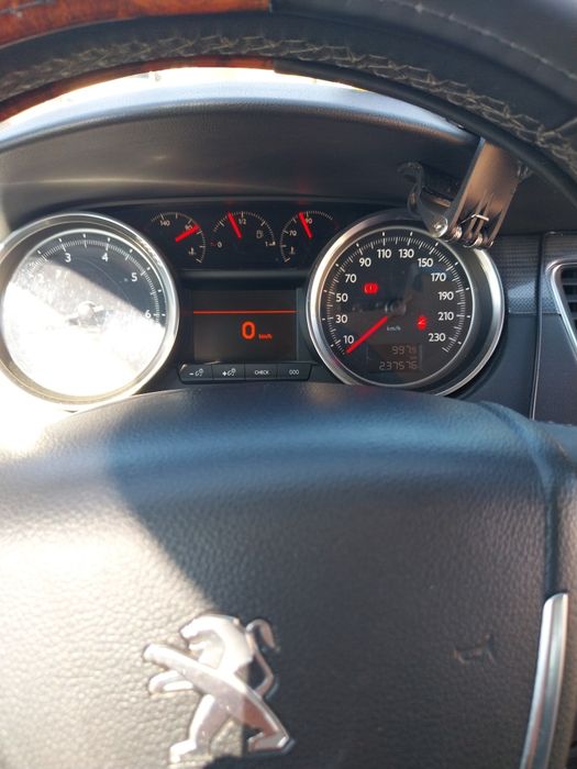 Peugeot 508 1.6THP 2011