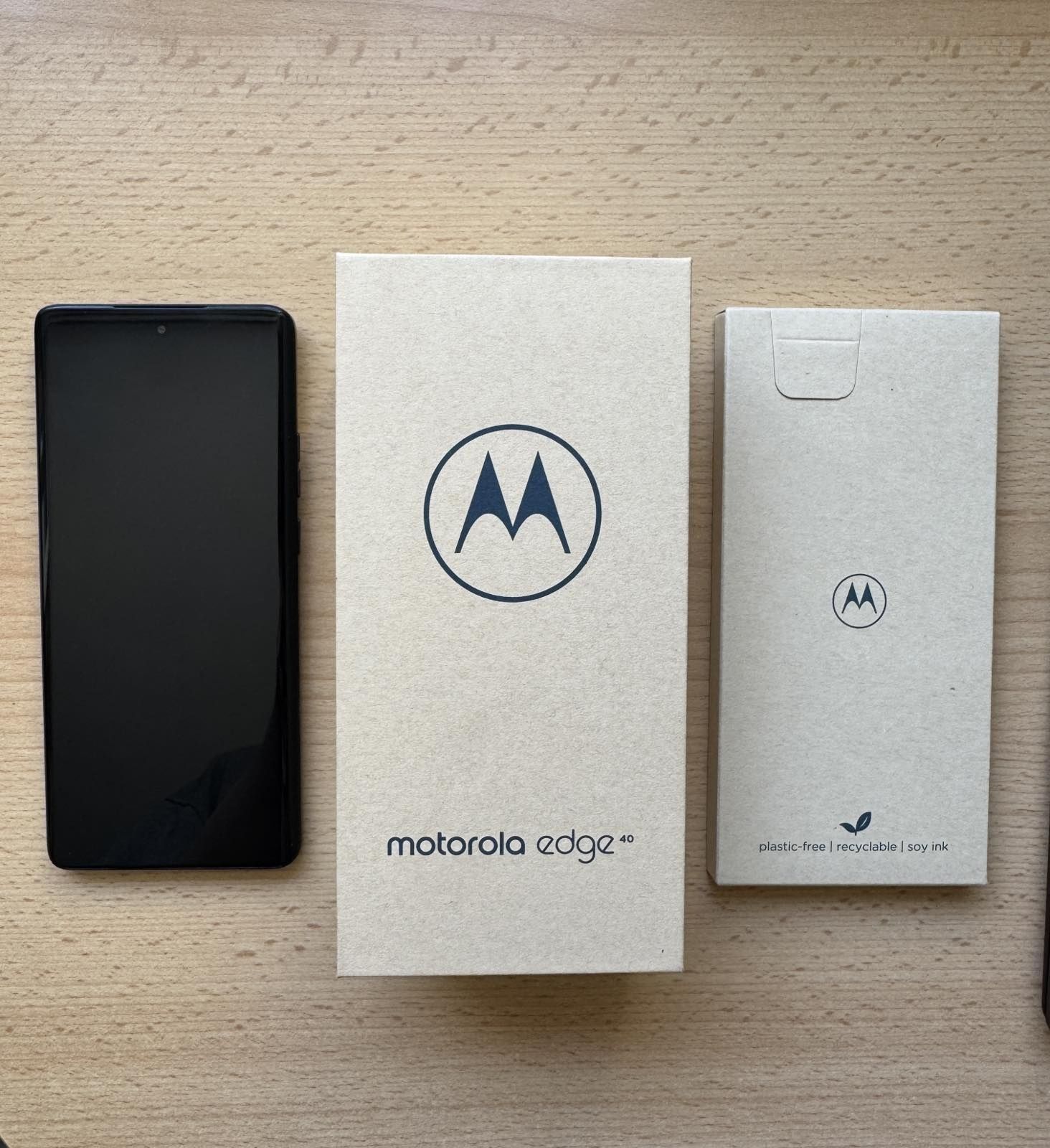 Motorola EDGE 40