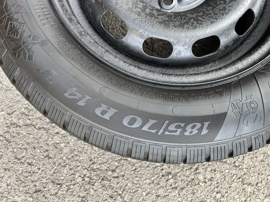 Jante otel 4x108mm, anvelope iarna 185/70 R14 Ford Focus Fiesta Fusion