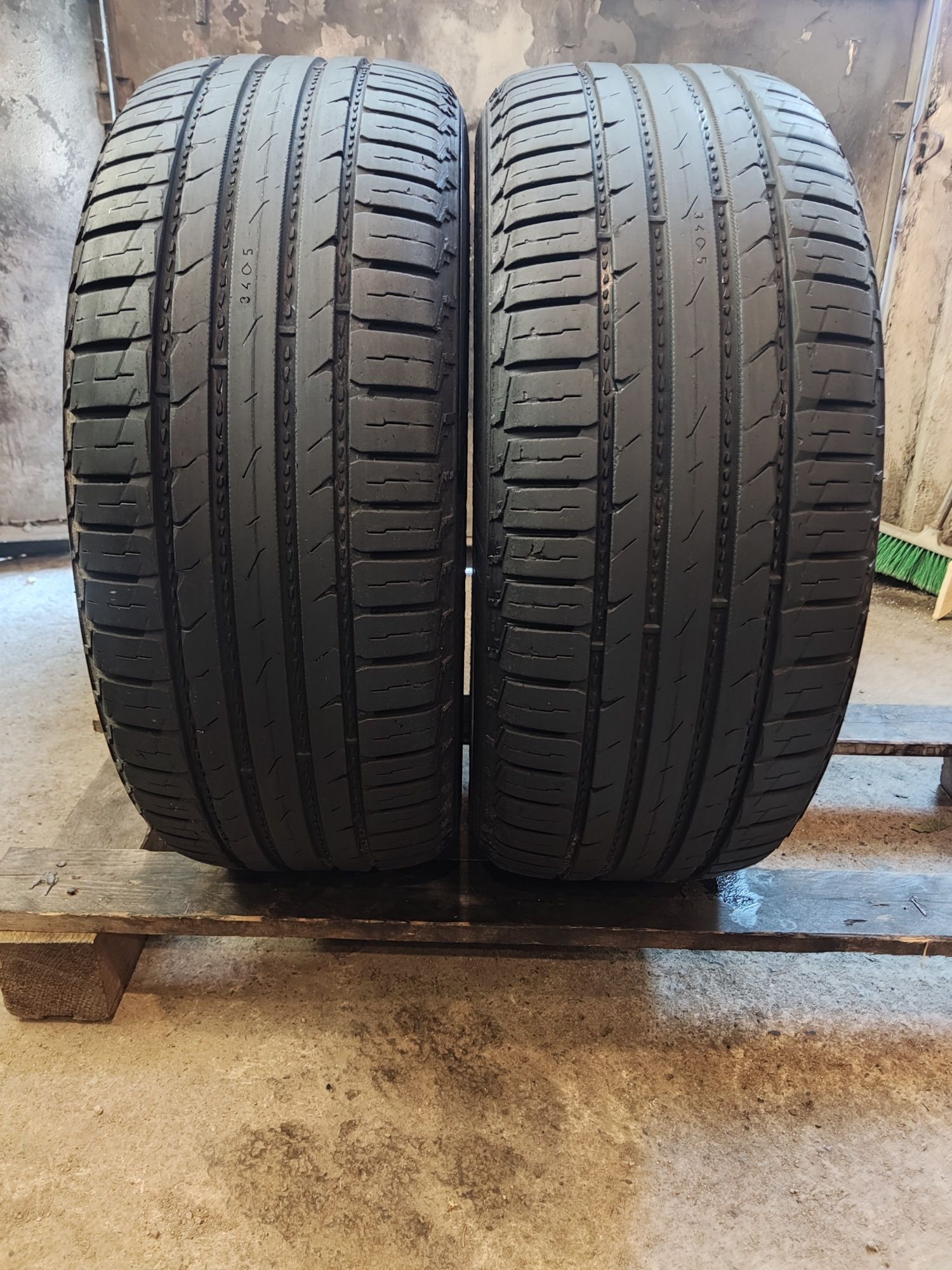 1бр лятна гума 235/55/17 Nokian, нова цена 50лв за брой
6.69mm грайфер