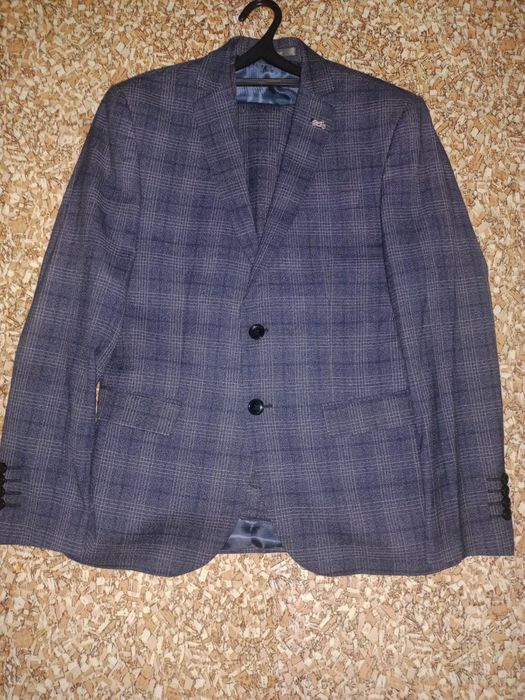 Продам костюм мужской