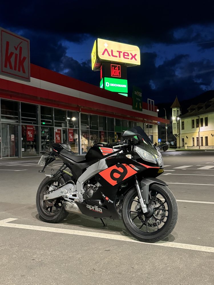 Aprilia rs 125 2020( nu yzf, cbr, suzuki, honda, yamaha)