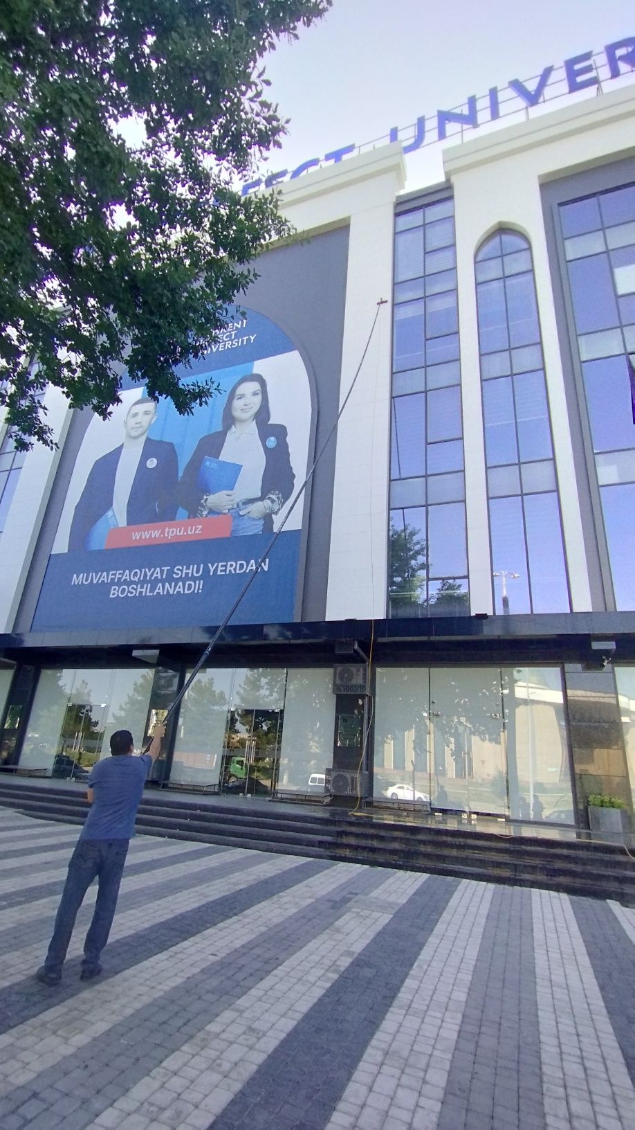 Moyka fasad.Oyna yuviush xizmati.