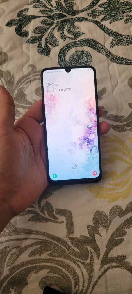 Samsung Galaxy A50 4/64GB Black Gray Orginal Holati Yaxshi Igravoy Zor