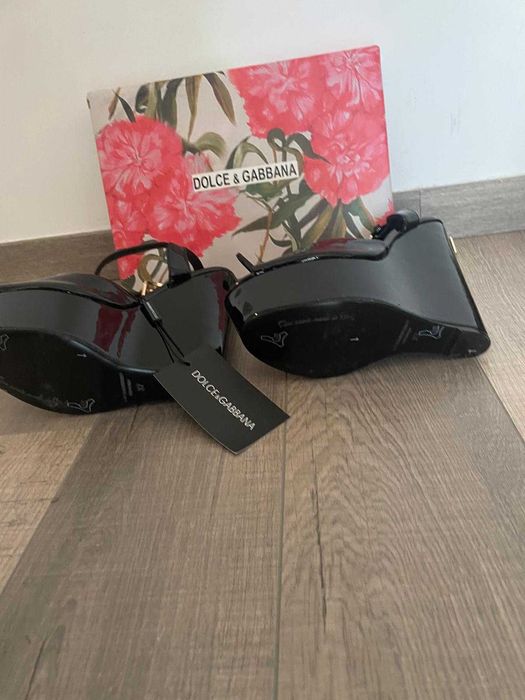 Platforme negre D & G (Dolce & Gabanna)- 37