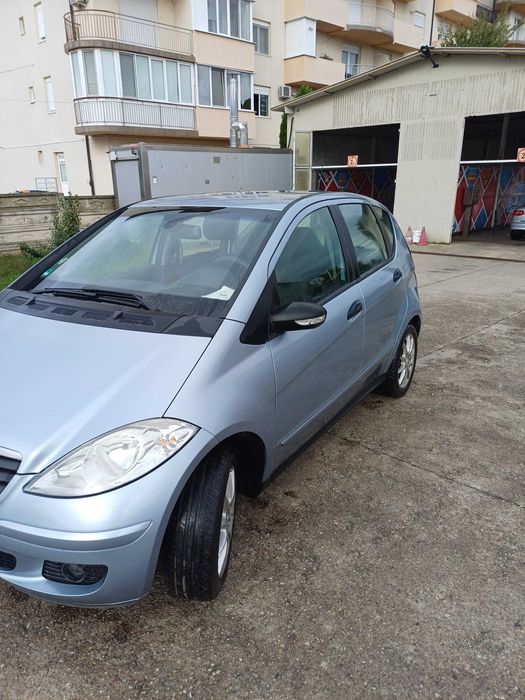 Vând mercedes A class 150 benziă 1.5