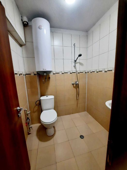 Давам под наем тристаен в кв Аспарухово за 800лв