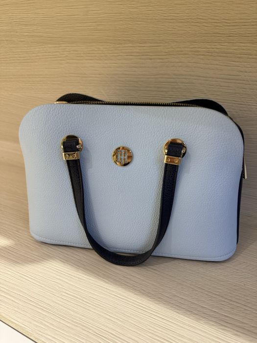 Дамска чанта Tommy Hilfiger