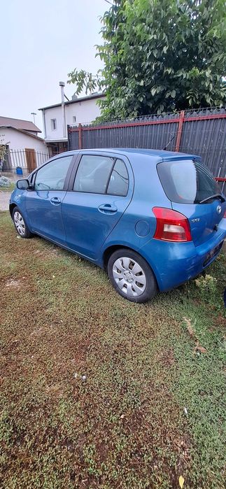 Usa spate Toyota Yaris 2008 albastru