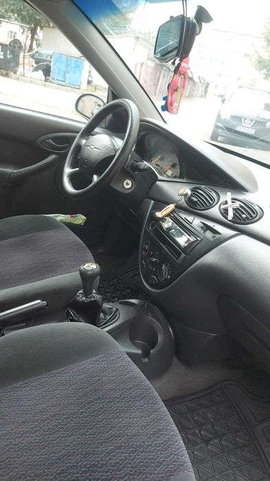 Vand Ford-Focus Mk1 1999