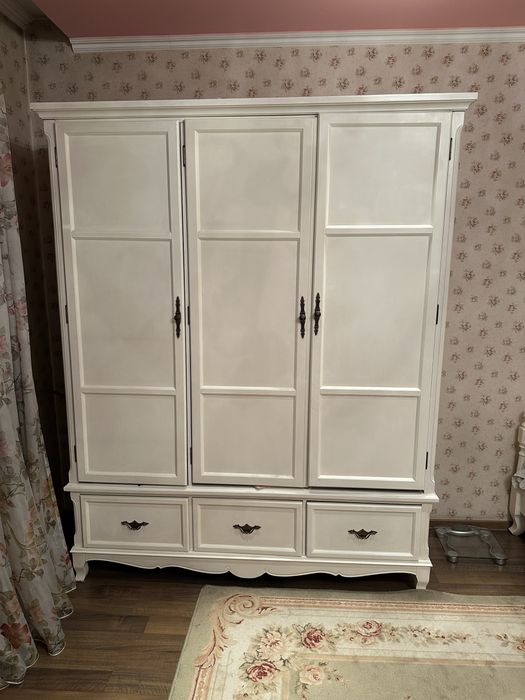 Шкаф для спальни бу