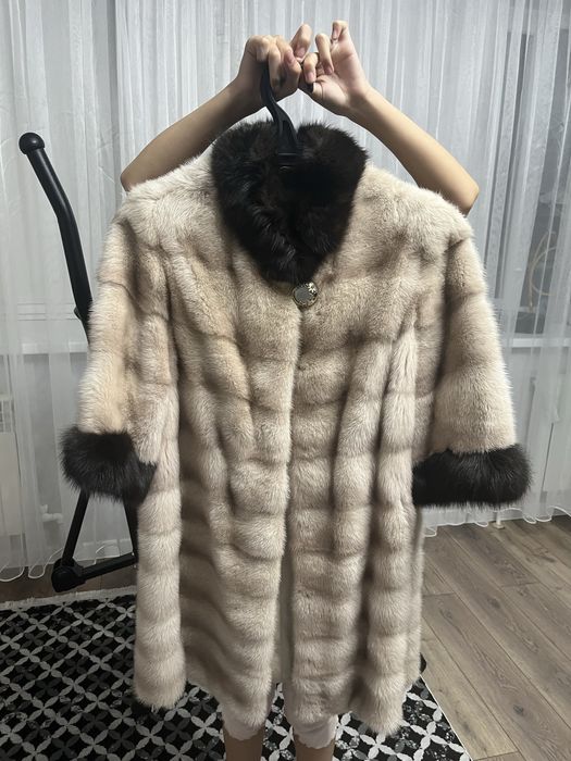 Продам норковую шубу