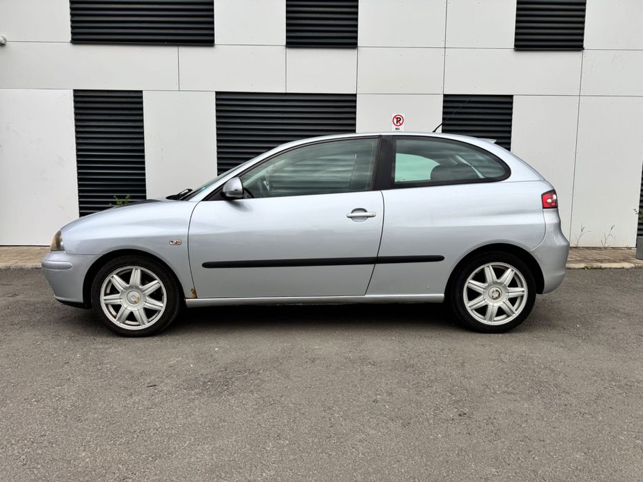 Seat Ibiza 2005 1.4 Benzina