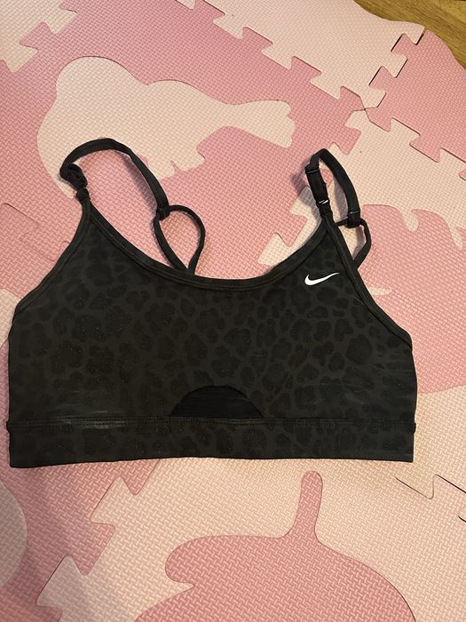 Дамско бюстие Nike