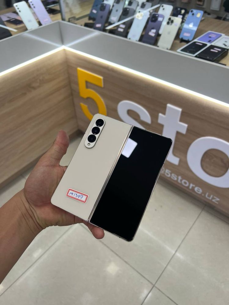 Samsung  z. fold 4