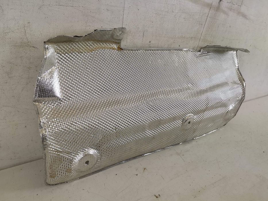 Топлоизолация За Задна Ауспухова Тръба BMW Серия 1 Ф20/Ф21 / BMW Seria