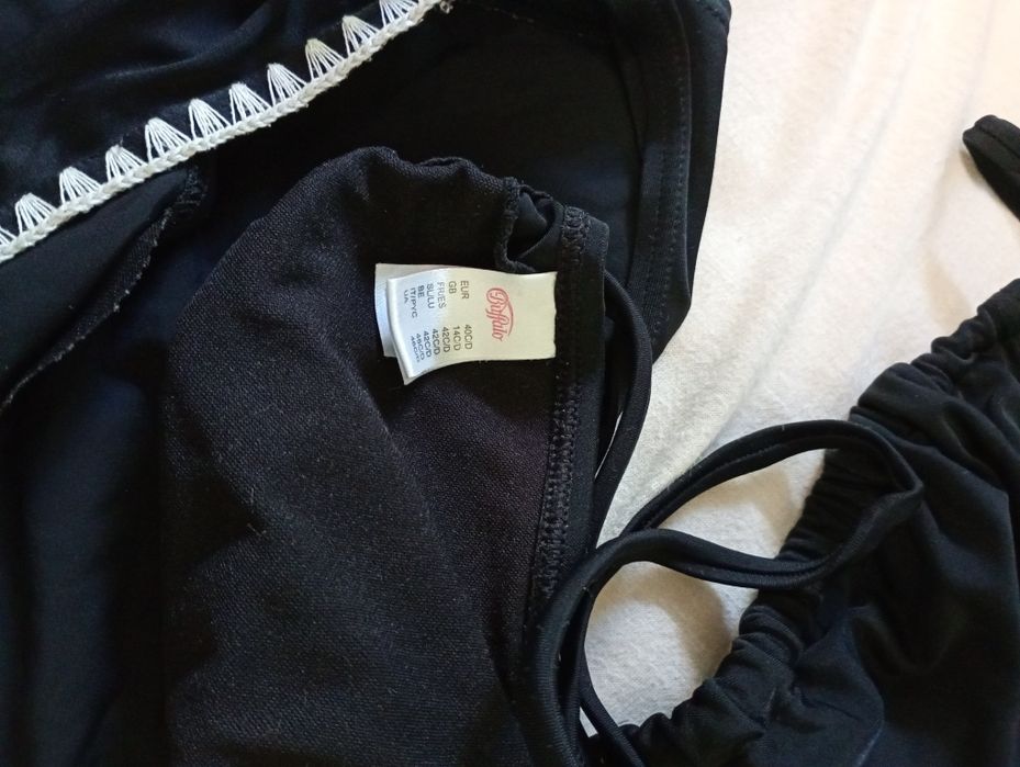 Costum baie triunghi buffalo