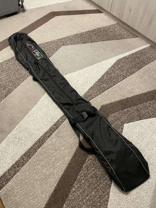 Husă schiuri Audi încastrabilă în bancheta