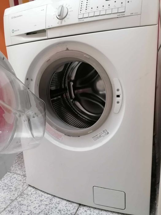 Пералня Електролукс