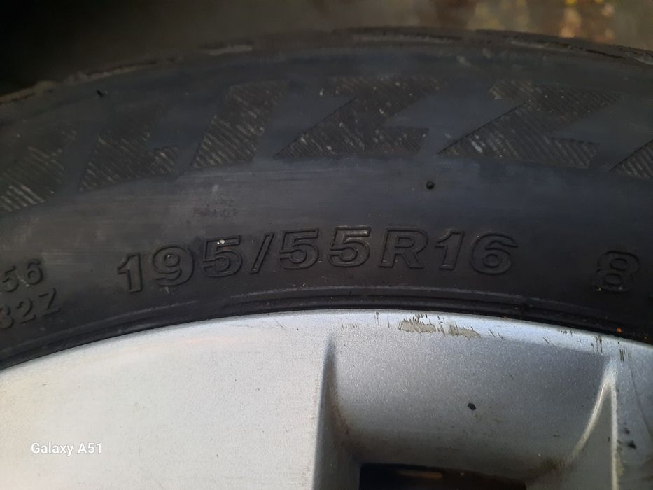 Тенекиени джанти с гуми за БМВ