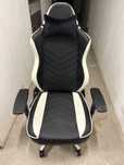 Scaun gaming alb negru