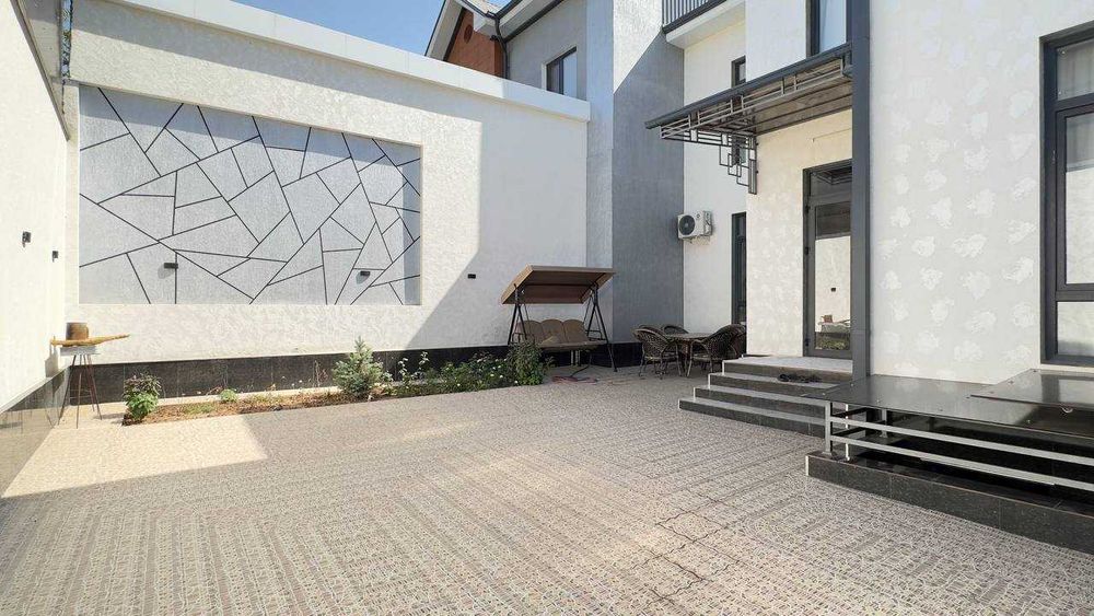 ДОМ
м-в Феруза
ор-р Греческий городок
2.3 сотки
Площадь: 266 м²