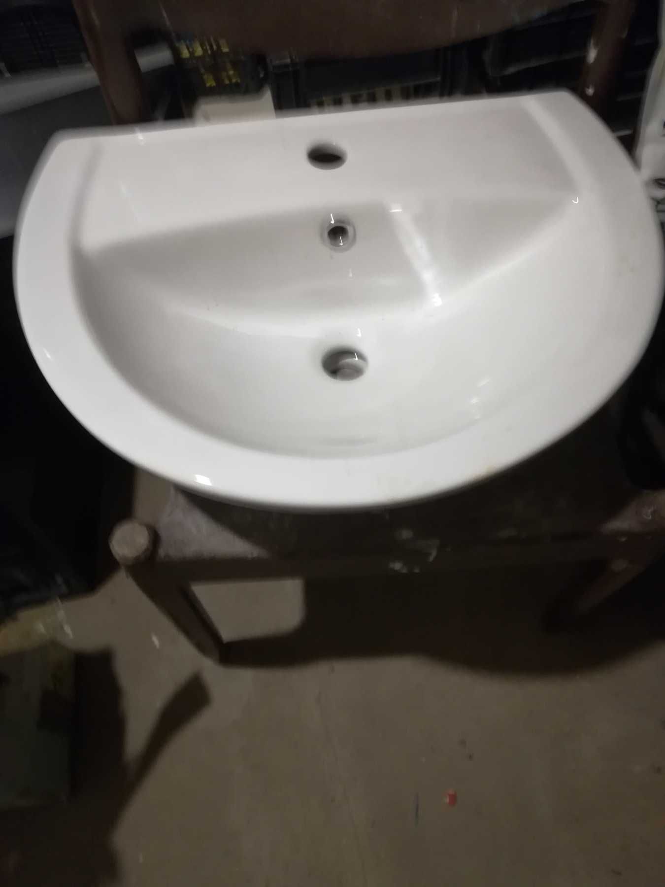 Мивка за баня ,55см ширина