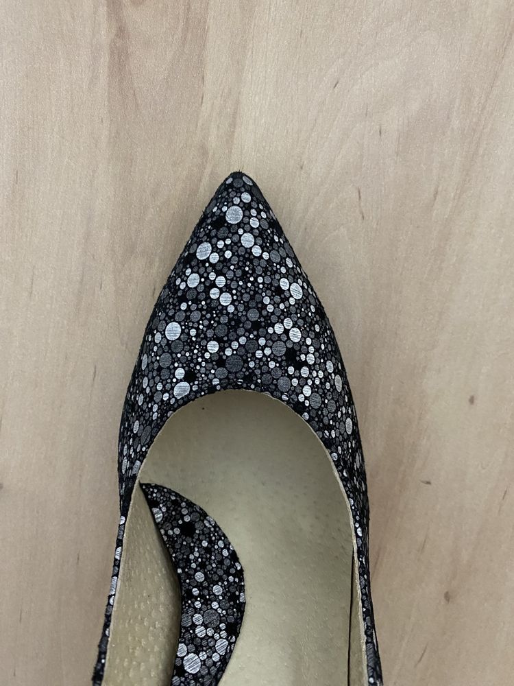 Pantofi stiletto din piele naturală