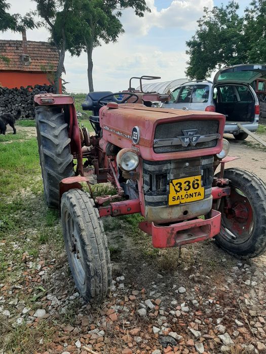 Vand tractor Massey Fergusson