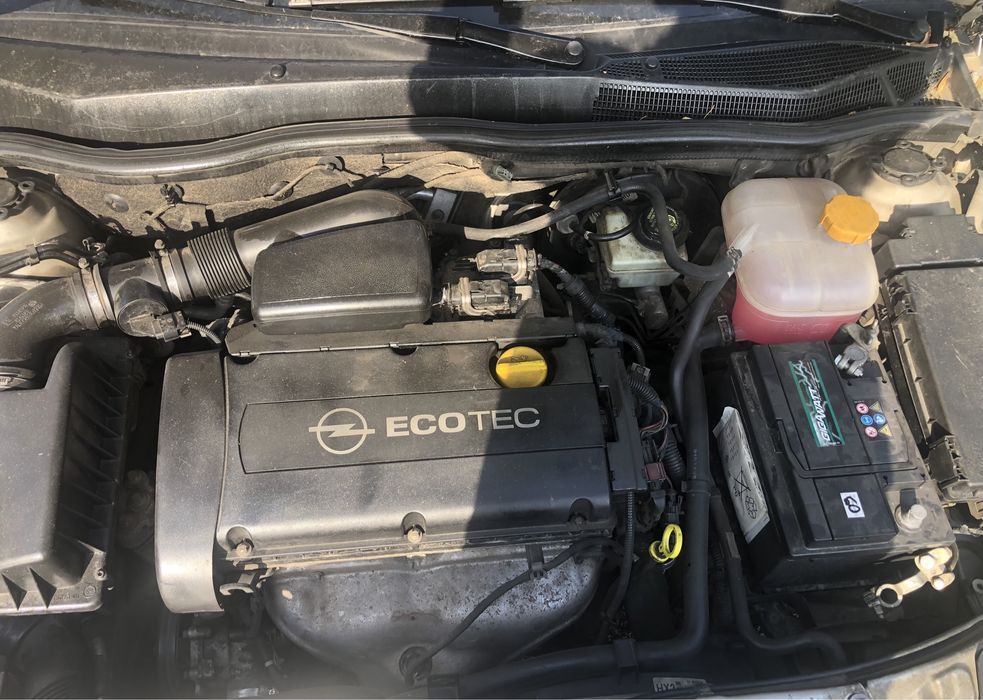 Opel astra 1.6 i 105 к с автомат на части