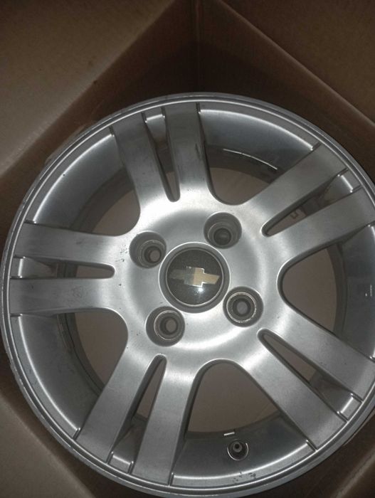 Продам диски ласетти