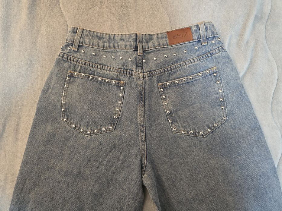 Широки дамски дънки с капси boyfriend