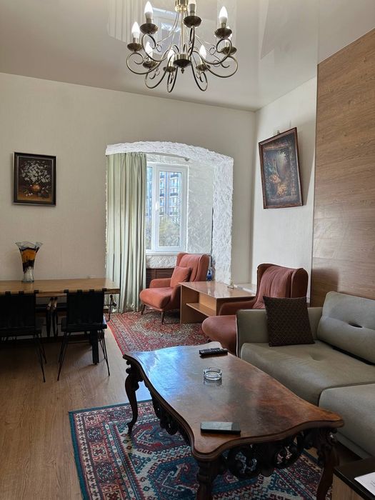 Продаётся квартира Мирабадский район ул Чехова