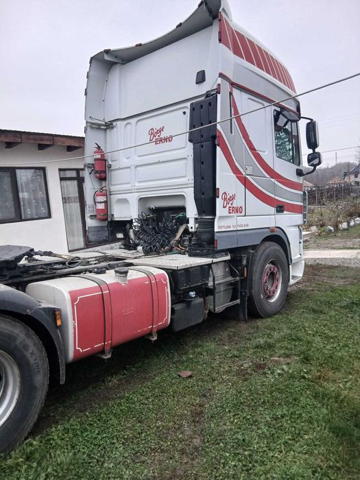 Cap tractor DAF XF 105 anul 2012