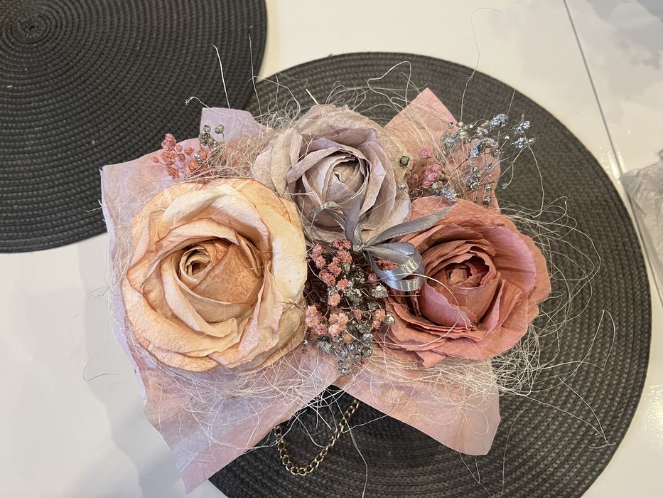 Букет от хартиени рози ръчна изработка