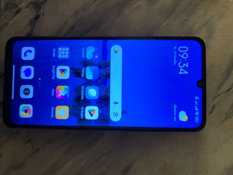 Редми 13с в идеальном состоянии