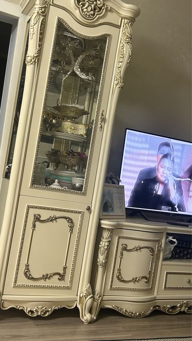 Срочно продаю мебель для гостиной