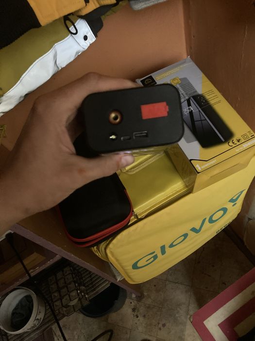 Продам насос и подкуривотель мошыны и повербанк 3 в одном