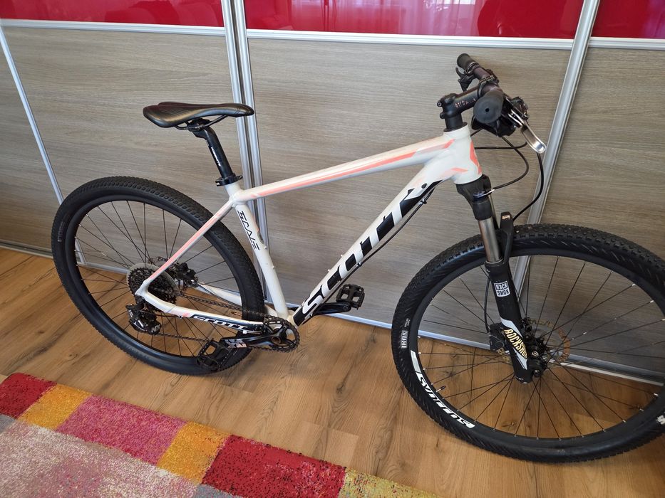 Bicicleta 29 Scott Scale RockShox