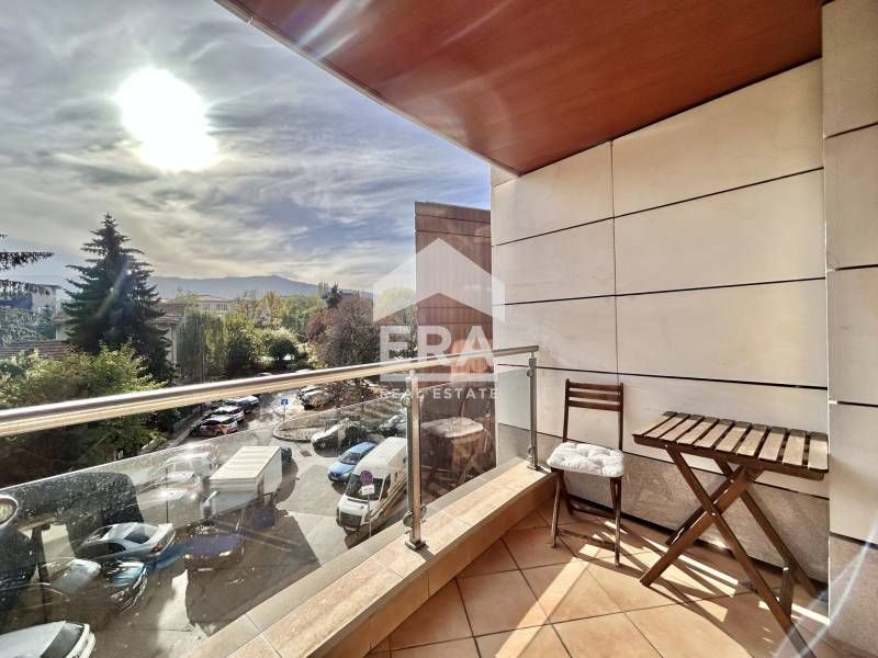 Продава се Четиристаен апартамент в София, Изток - 221 кв.м за 3620 €/кв.м - Снимка #4