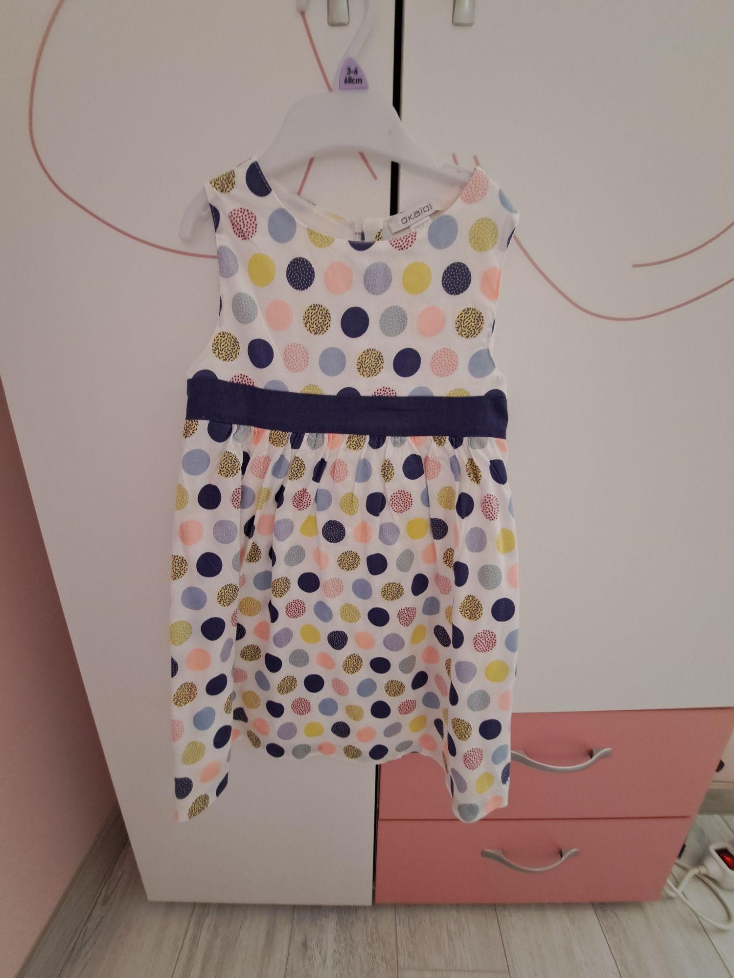 Рокли  от  2 до 5 години  ,,Okaidi H&M