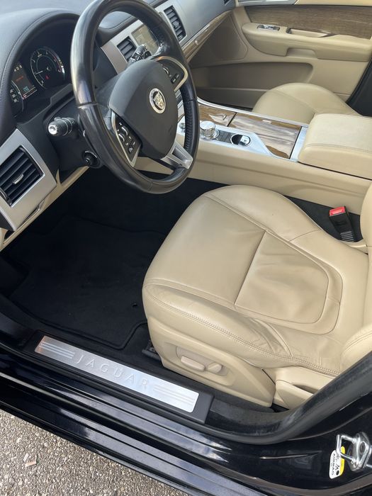 Jaguar XF 2013 2.2 Diesel